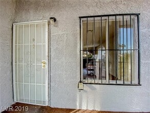 Building Photo - 4768 W Sand Creek Ave