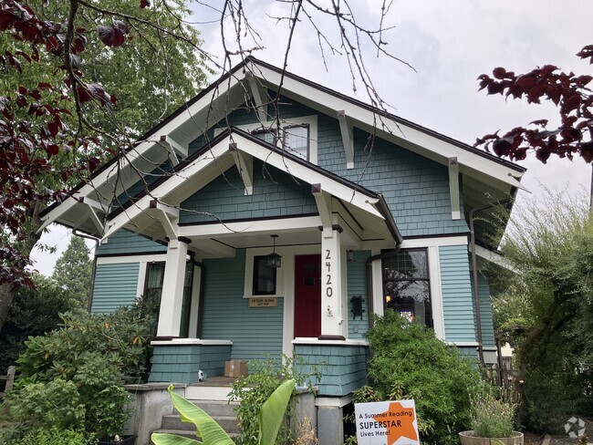 Building Photo - 2420 Lafayette St