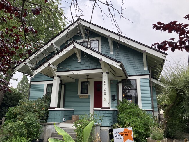 Building Photo - 2420 Lafayette St