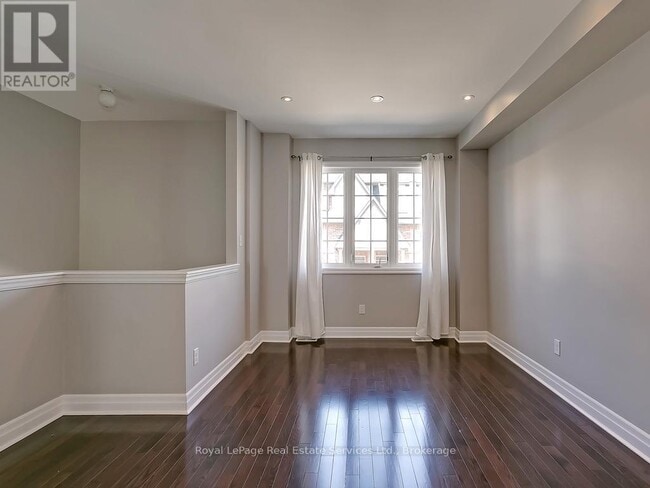 Building Photo - 2171 Fiddlers Way