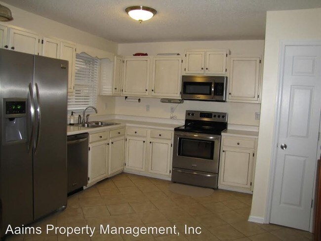 Building Photo - 4212 Haskell Dr