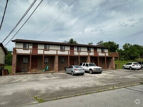 Building Photo - 3179 Tiffany Ct
