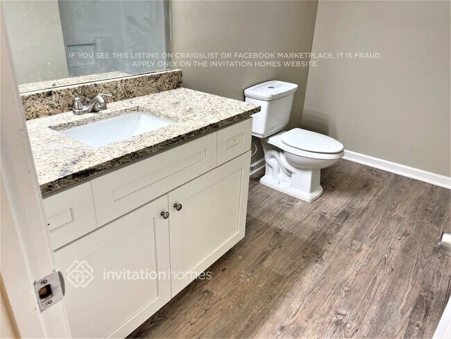 Foto del edificio - 2300 Springs Ct