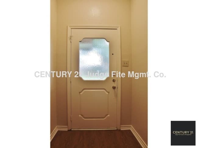 Building Photo - Cozy 3/2/2 Duplex in DeSoto For Rent!