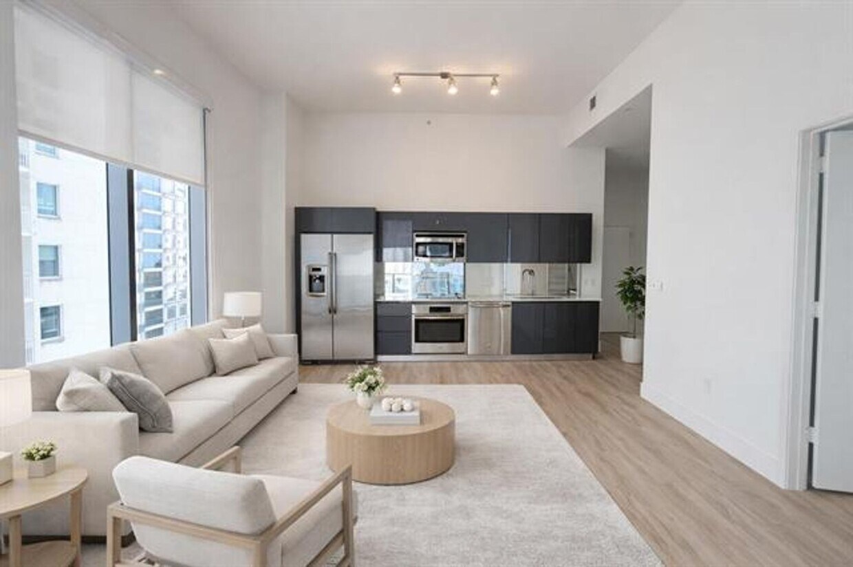 Photo - 31 SE 6th St # 2708 (R11166149)