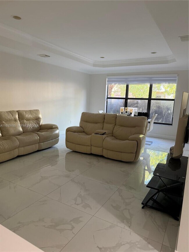 Foto del edificio - 8935 SW 228th Ln