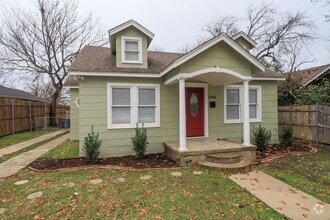 Building Photo - 2804 Ryan Ave