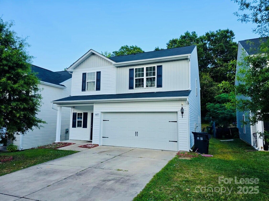 Foto principal - 6619 Ware Rd