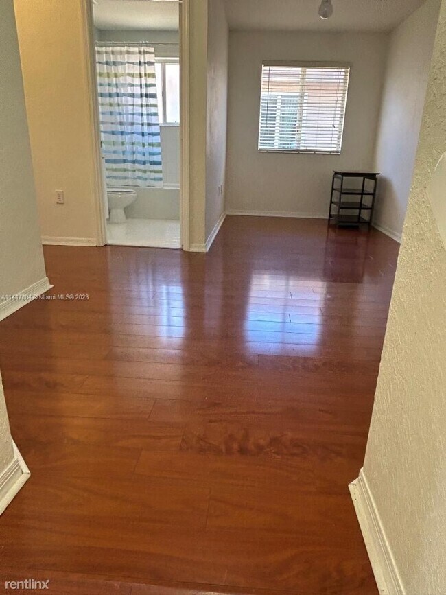 Foto del edificio - 5 br, 3 bath House - 21023 SW 92nd Pl