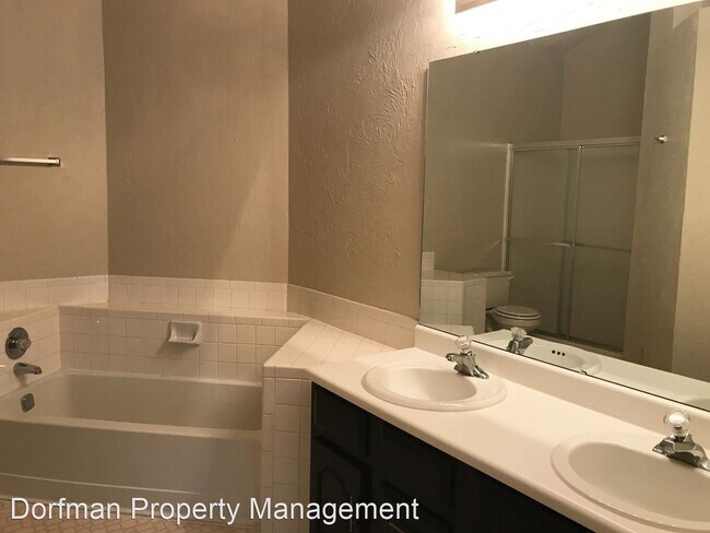 Building Photo - 2 br, 2 bath House - 9636 PINE RIDGE EAST DR