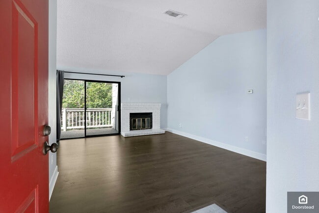 Building Photo - 1504 Chelsea