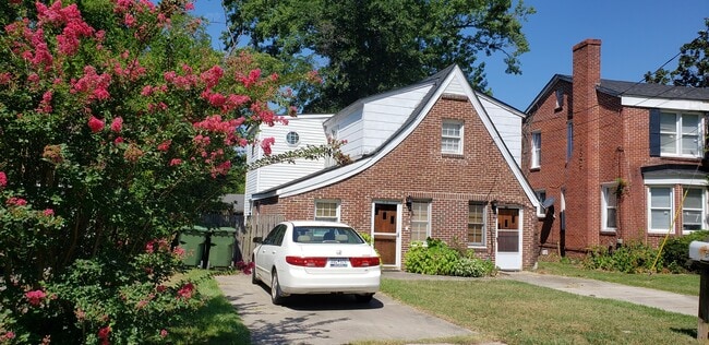 Building Photo - 309 Lafayette Cir