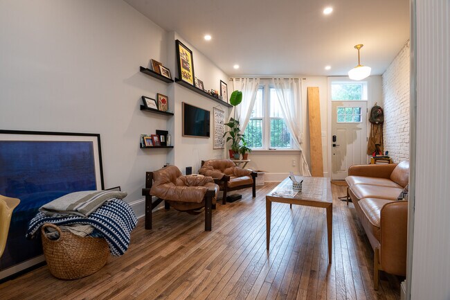 Foto del edificio - 1237 Potomac Ave SE