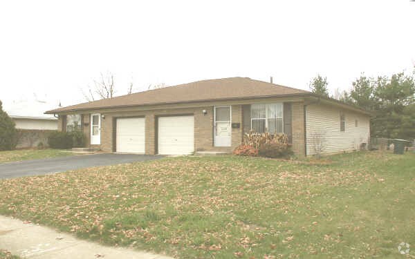 Building Photo - 2092-2094 Jewett Dr