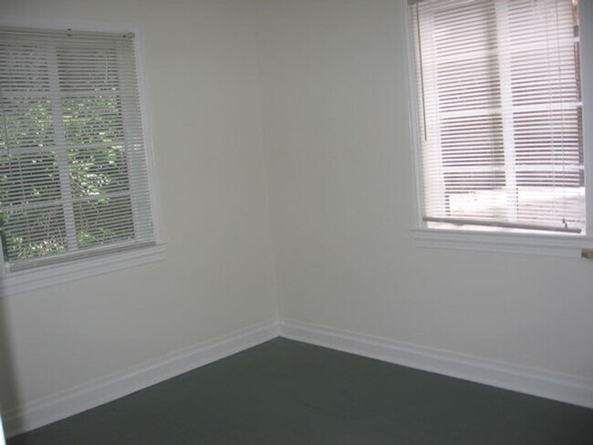 Foto del edificio - 307 Ransom St