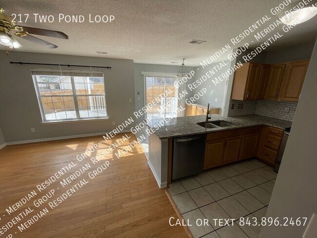 Foto del edificio - 217 2 Pond Loop