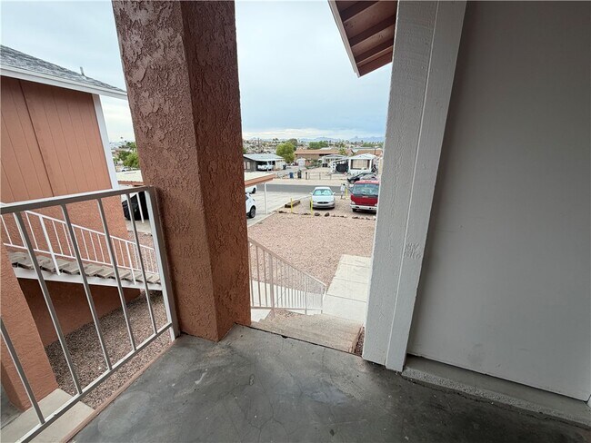 Foto del edificio - 1575 Monte Vista Dr