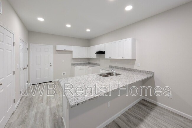 Foto del edificio - 256 E 18th St