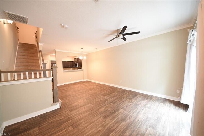 Building Photo - 118 Fishers Ct