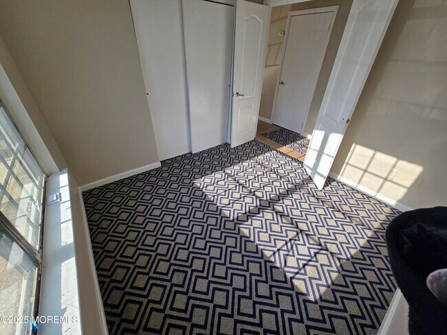 Foto del edificio - 121 Governors Rd