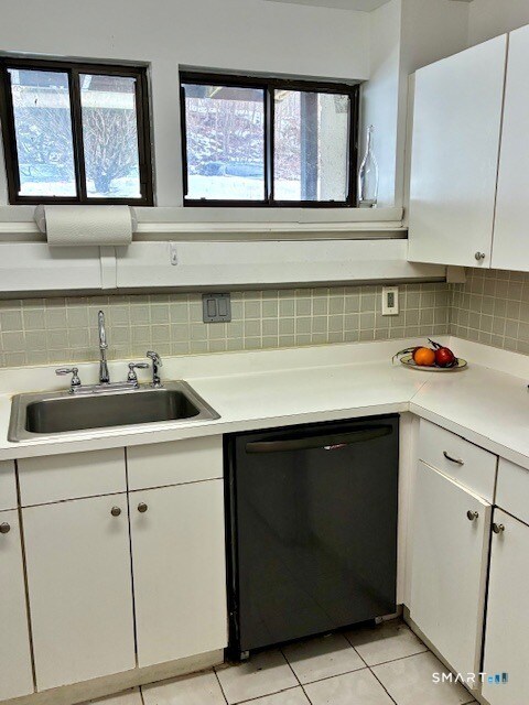 Foto del edificio - 175 Mill Pond Rd