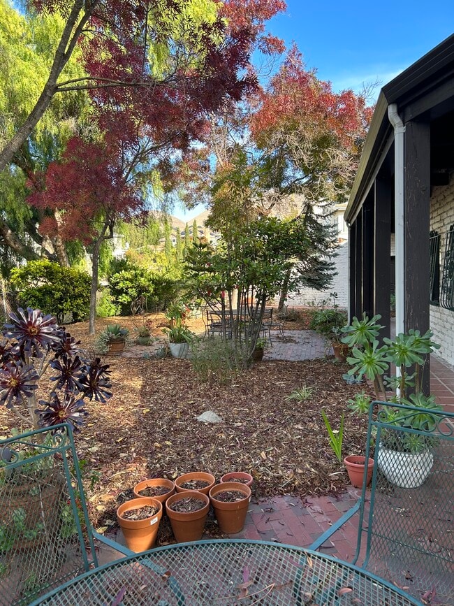 Photo - 505 Durham Rd House