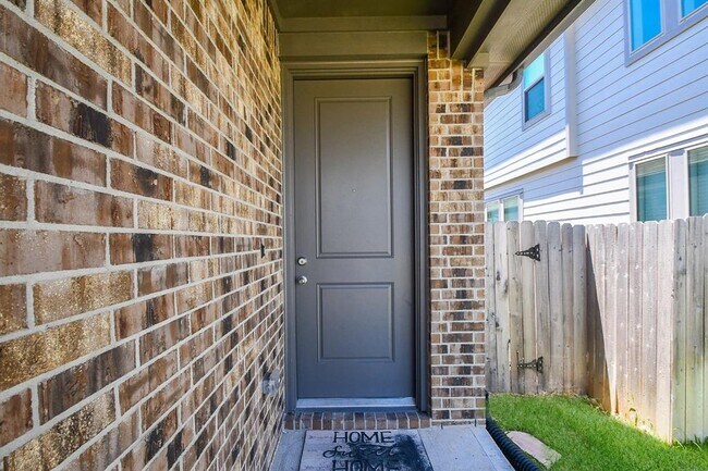 Building Photo - 8722 Trenton Landing Ln
