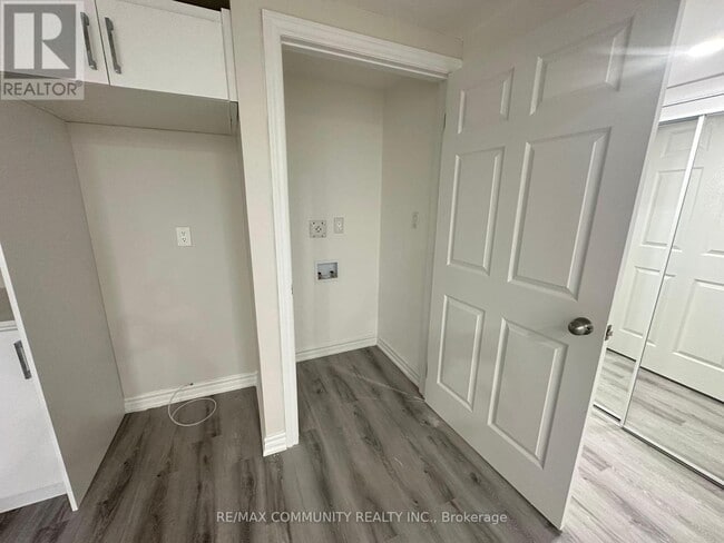 Building Photo - 46 Delambray Street