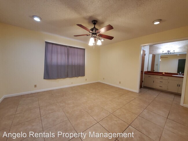Building Photo - 3 br, 2 bath House - 7730 Sandpiper Way