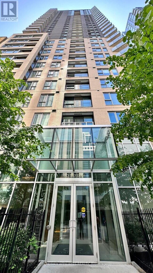 Photo du bâtiment - 40 Nepean St