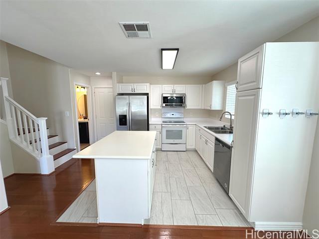 Building Photo - 91-1019-1019 Kaipalaoa St