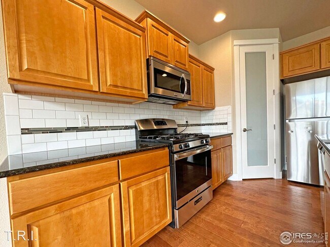 Building Photo - 3 br, 3.5 bath House - 854 Corn Stalk Dr