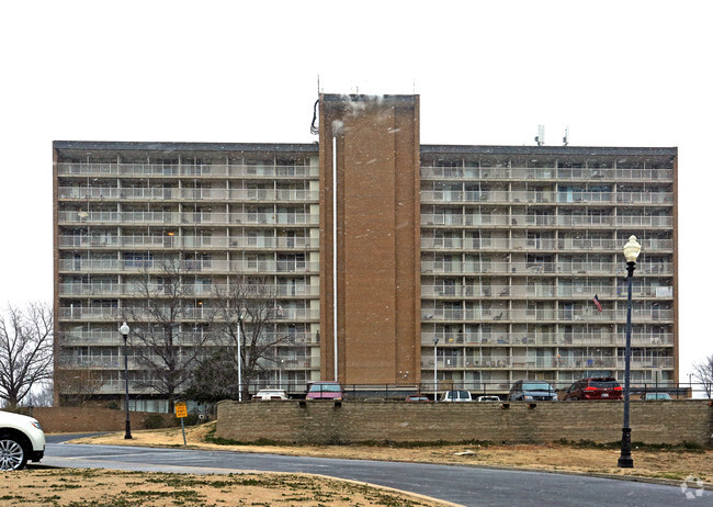 Foto del edificio - Honor Heights Tower