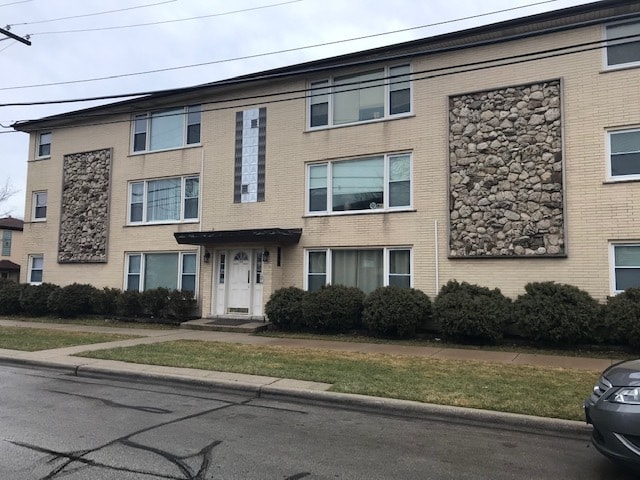 Primary Photo - 2450 N 77th Ct