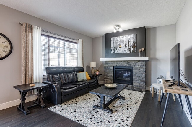 Photo du bâtiment - 3573 Cherry Landing SW