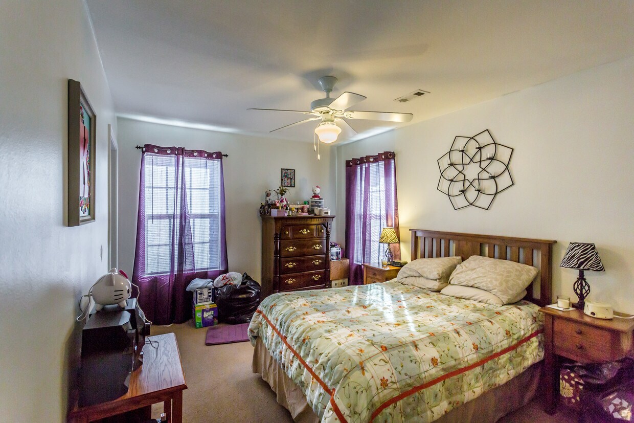 Primary Photo - Mountainview Estates II