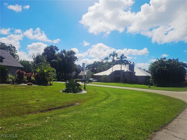 Building Photo - 6737 Plantation Pines Blvd