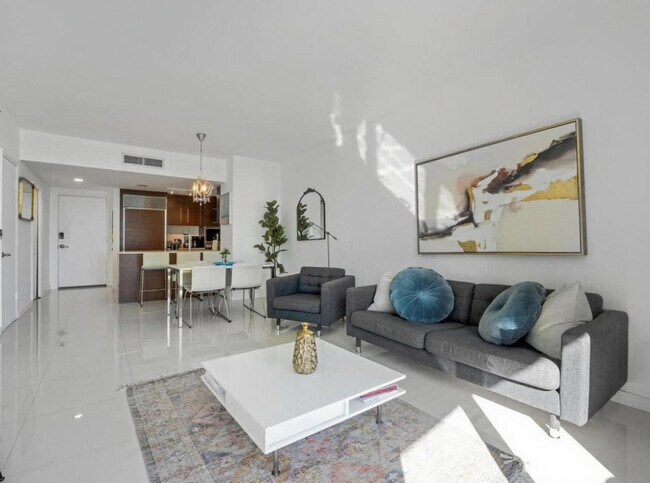 Foto del edificio - 481 Brickell Ave