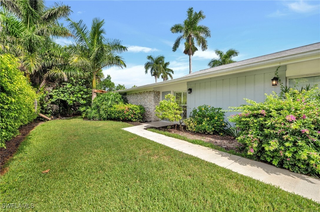 Foto principal - 167 Crown Dr