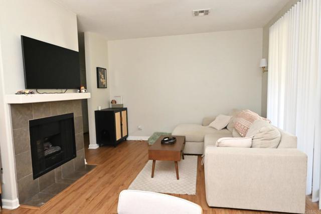 Building Photo - 10880 Sabre Hill Dr