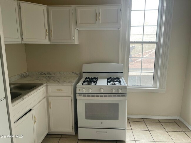 Foto del edificio - 1026 Myrtle Ave