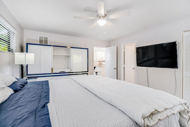 Foto del edificio - 6997 Longboat Dr S