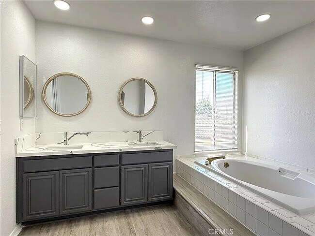 Foto del edificio - Lancaster