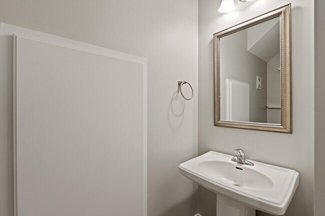 Foto del edificio - 435 Brantley Cove Cir
