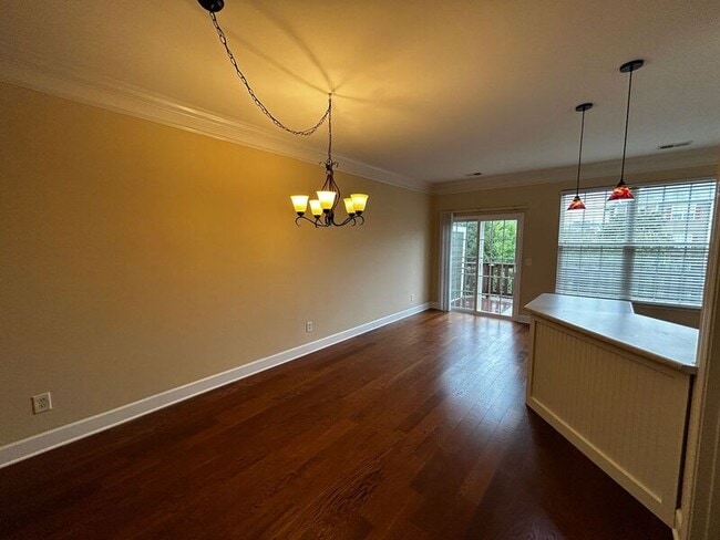 Building Photo - 8236 Lenox Creekside Dr