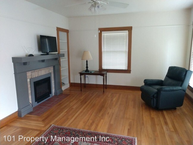 Building Photo - 2 br, 1 bath House - 343 Jones Street