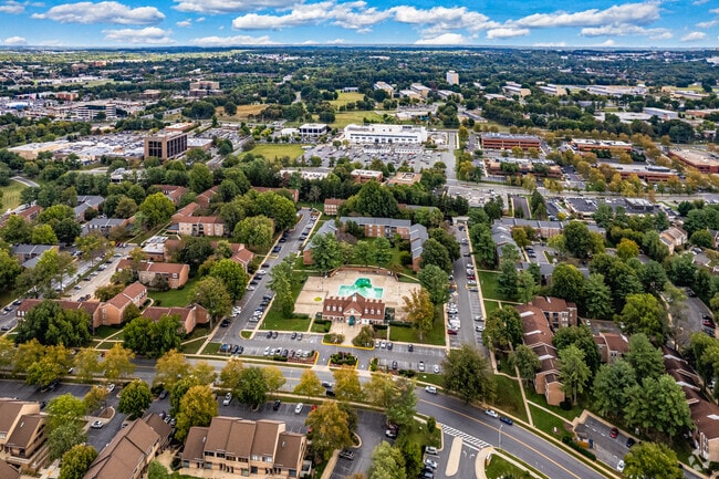 801 Quince Orchard Blvd - Potomac Oaks