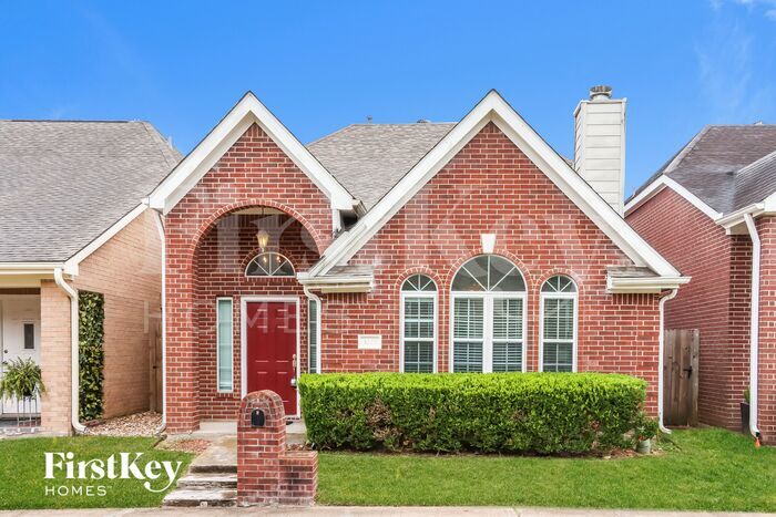 Foto principal - 3225 Continental Dr