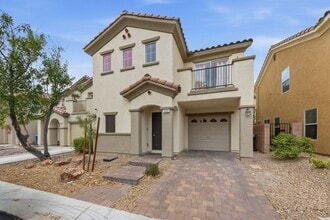 Building Photo - 553 Brinkburn Point Ave