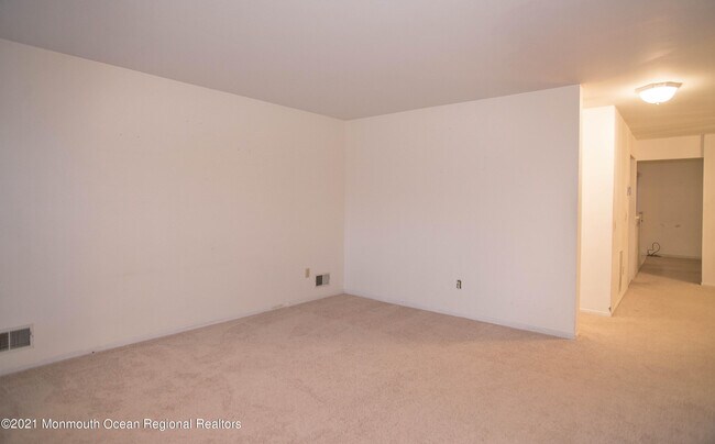 Building Photo - 1604 Aqueduct Ct
